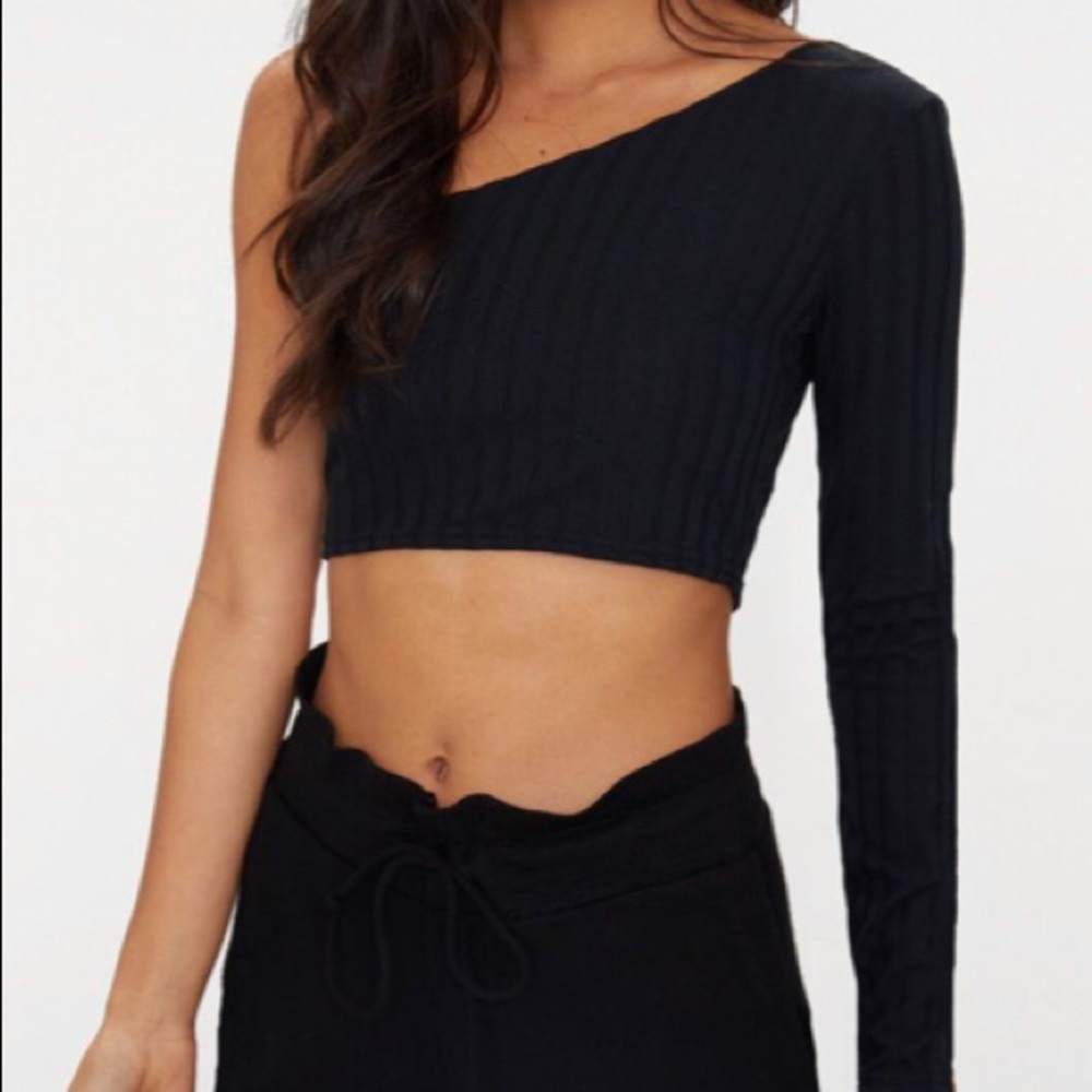 Pretty Little Thing Black Rib Knit Long Sleeve Top